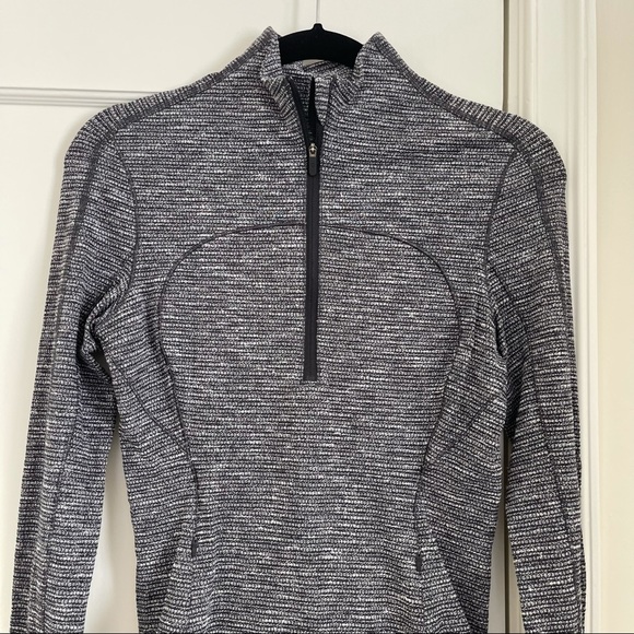 Lululemon Run Briskly 1/2 Zip - Picture 2 of 12